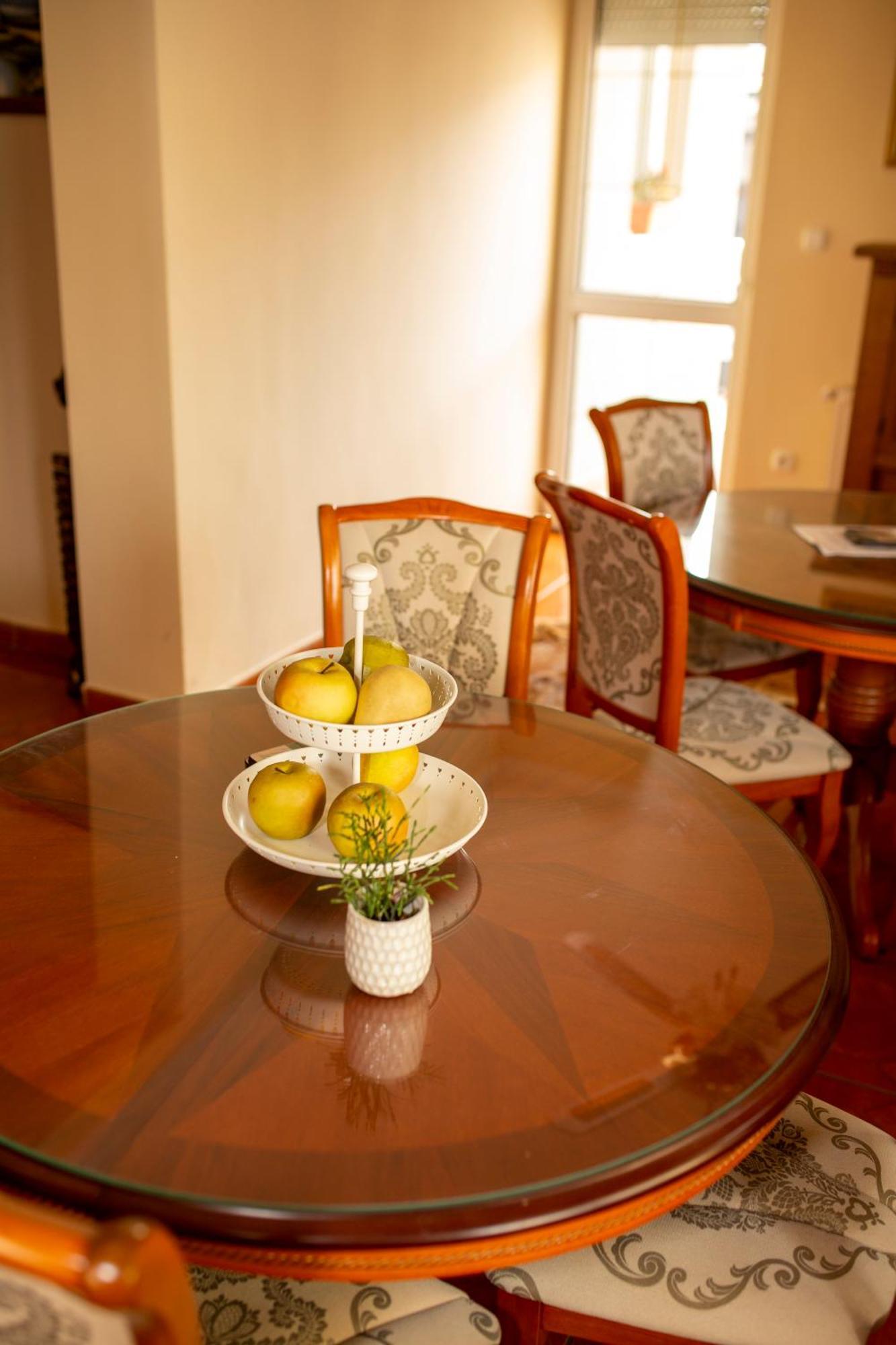 Huerkecz Apartmanhaz Heviz Bagian luar foto