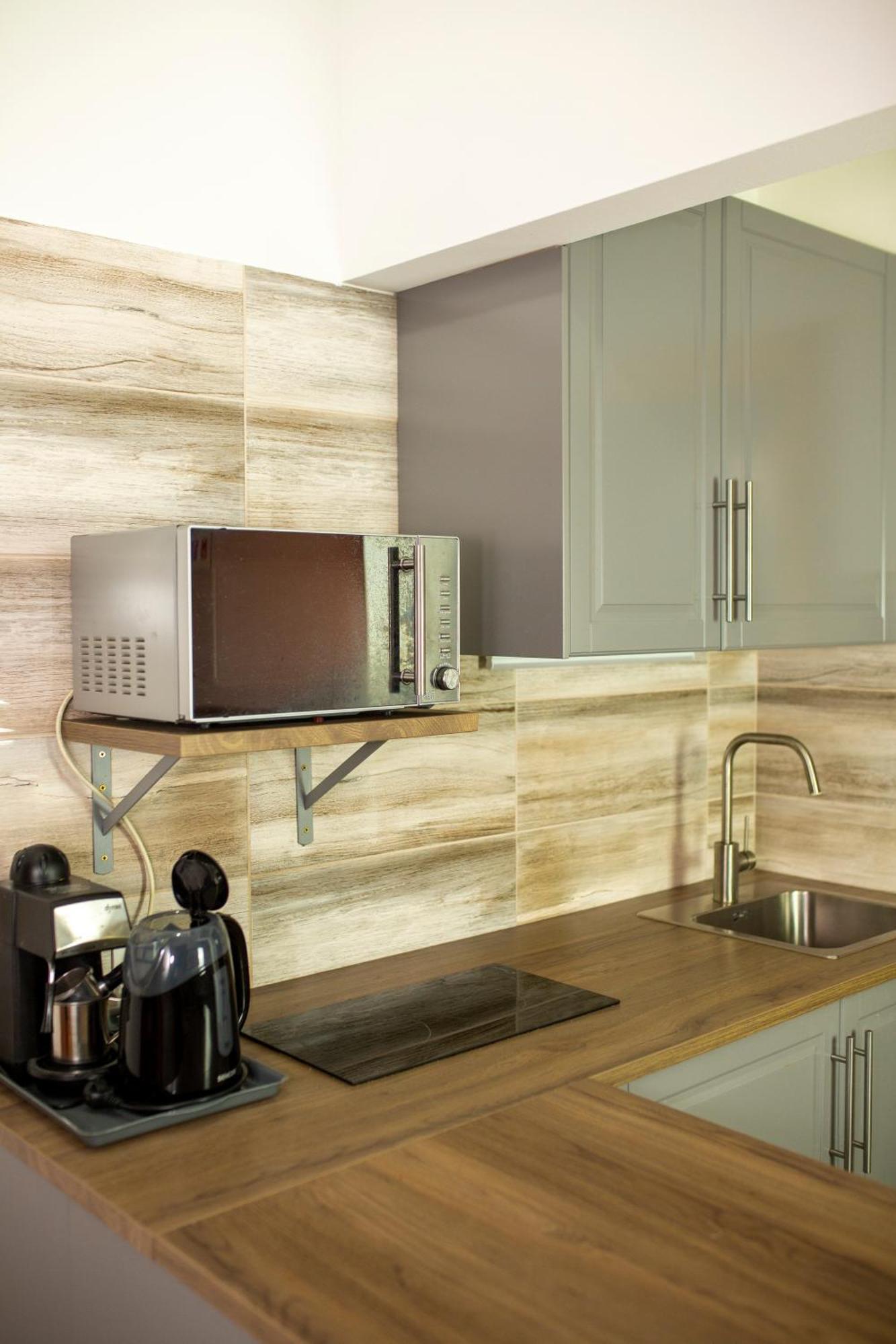 Huerkecz Apartmanhaz Heviz Bagian luar foto